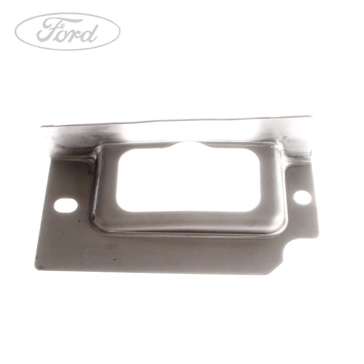 C-Max Focus Kuga N/S Passenger Side Rear Bumper Mounting Bracket 2003-2011
