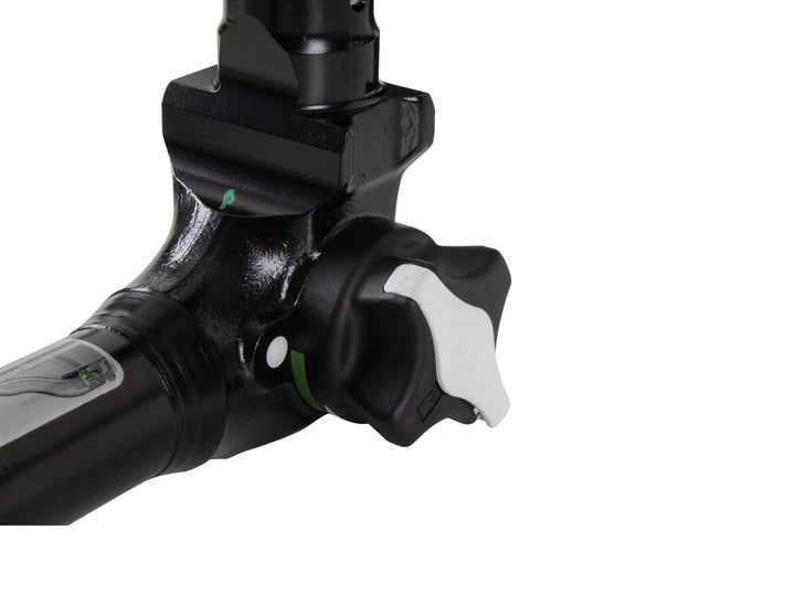 DETACHABLE TOW BAR WITH FITTING  09/2016