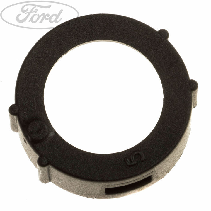 CRANKCASE REGULATING VALVE RETAINER