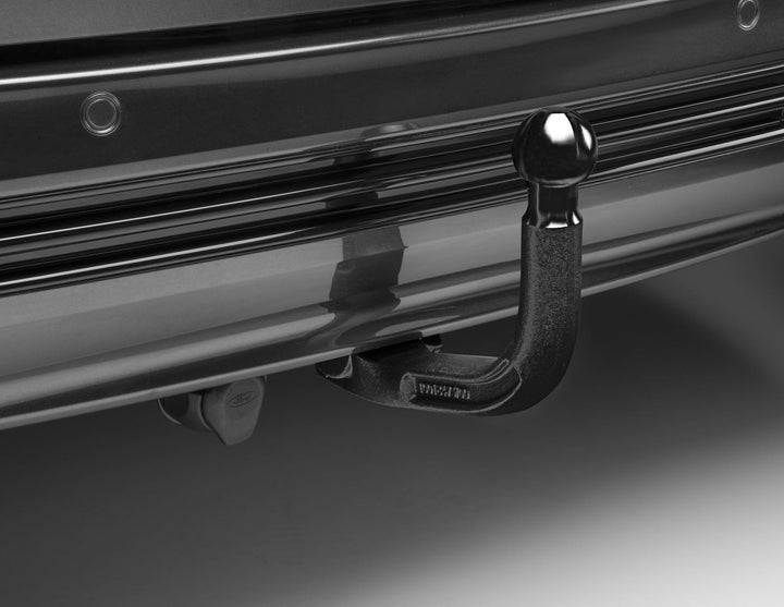 DETACHABLE TOW BAR WITH FITTING 10/2017 01/2018