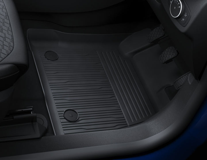 FIESTA AND PUMA RUBBER FLOOR MATS TRAY STYLE WITH RAISED EDGES, FRONT, BLACK, WITHOUT LOGO, 2017 ONWARD