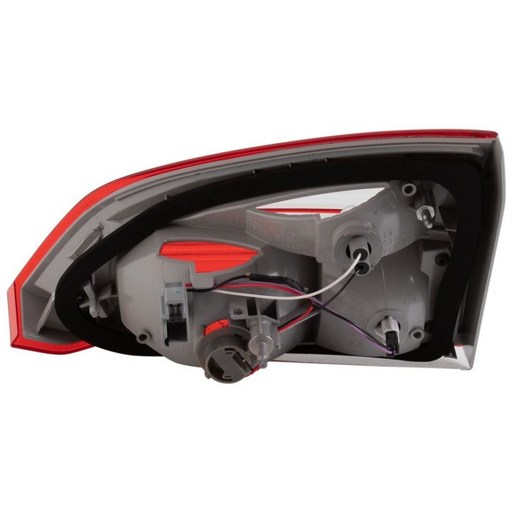 FOCUS ESTATE REAR N/S LEFT LIGHT TAIL LAMP CLUSTER