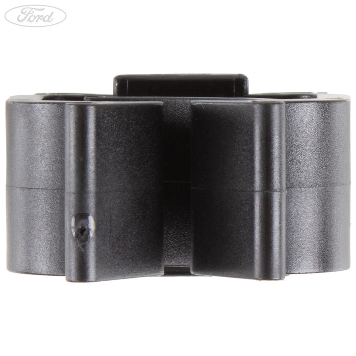 INSTRUMENT PANEL CLIP