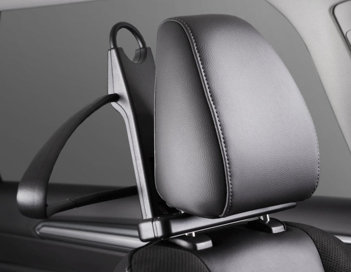 COAT HANGER WITH DOCKING UNIT,MATT BLACK