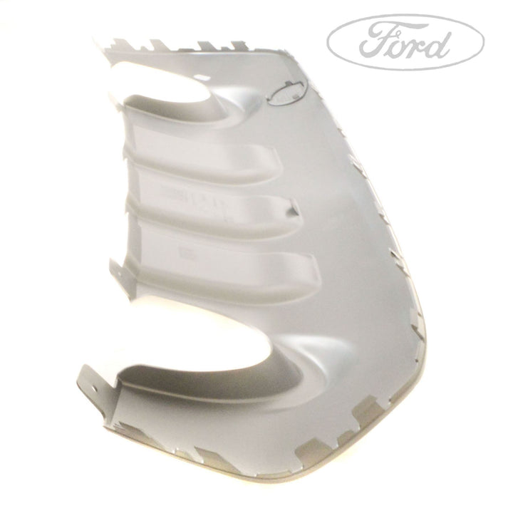 KUGA REAR BUMPER COVER