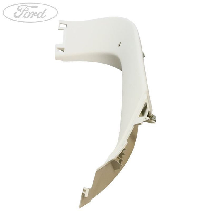 TAILGATE TRIM