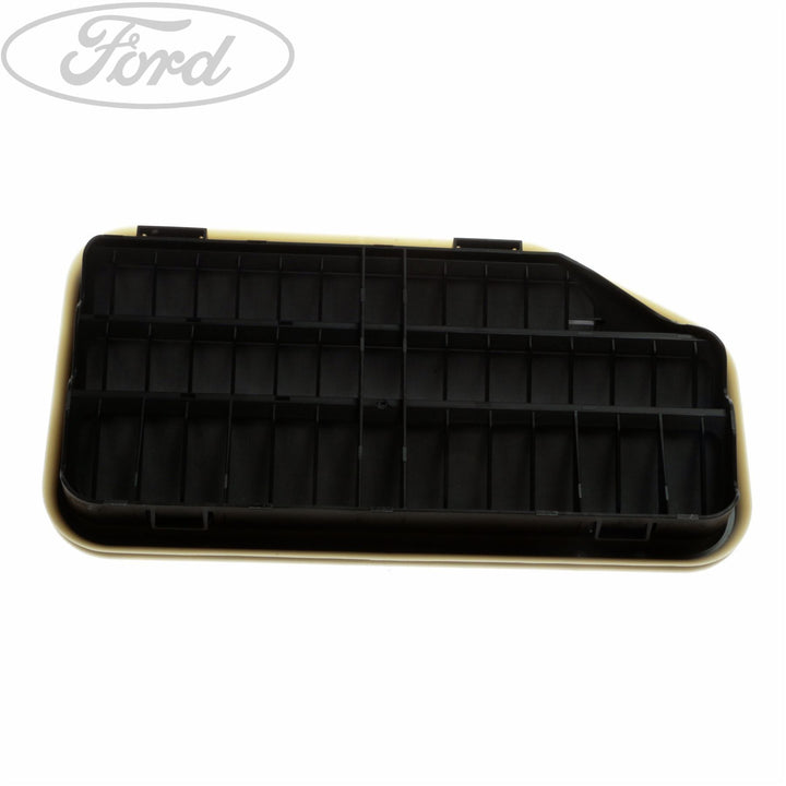 FOCUS ESTATE AIR INLET GRILLE