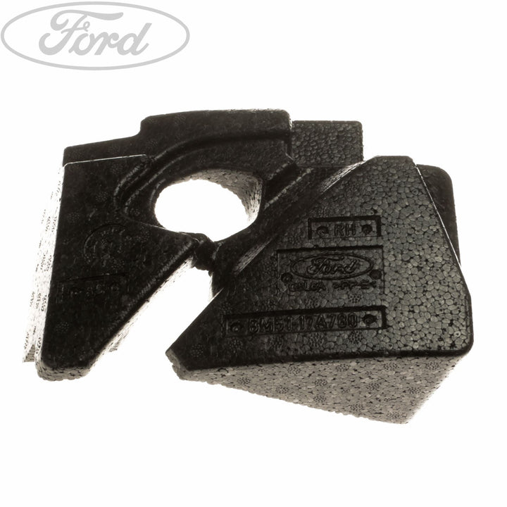 FOCUS O/S FRONT BUMPER FILLER PANEL TRIM