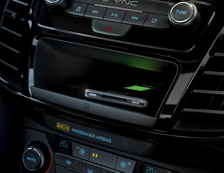FORD TOURNEO/TRANSIT CONNECT® ACV QI WIRELESS CHARGING KIT INTEGRATED VEHICLE-SPECIFIC SOLUTION