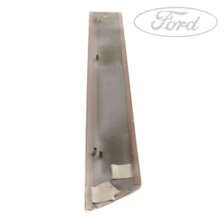 FUSION N/S DOOR OUTSIDE BODY MOULDING