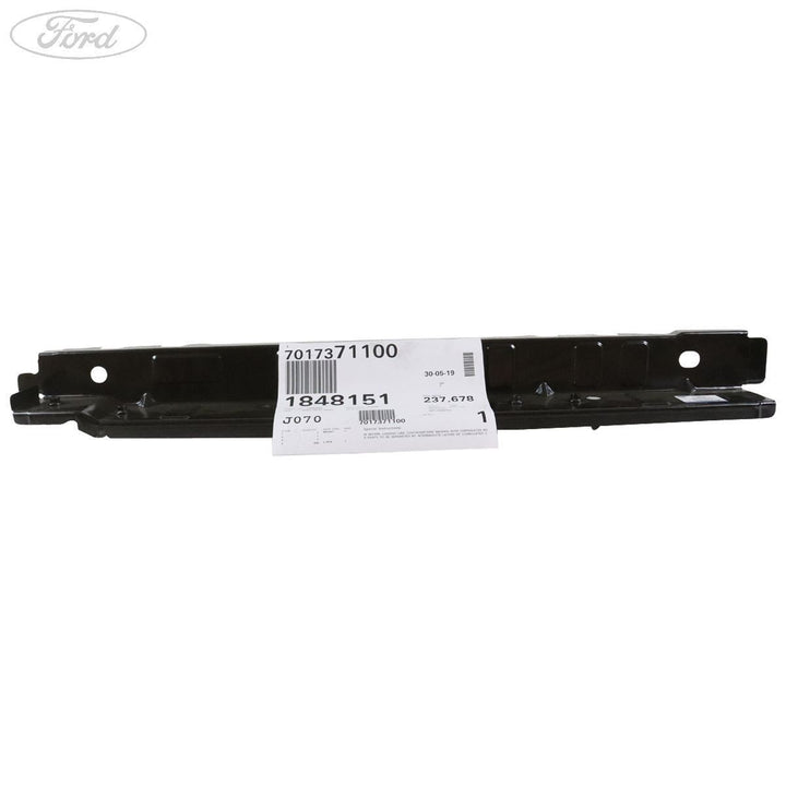 TRANSIT N/S SIDE STEP FINISHER PANEL ALL 4WD & RWD 14-