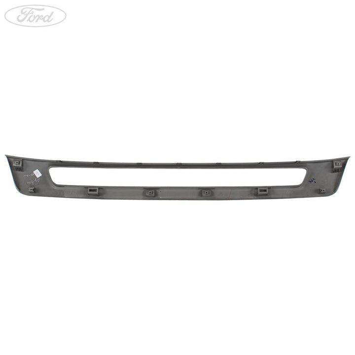 EVEREST LOWER RADIATOR GRILLE METROPOLITAN GREY (MICA)
