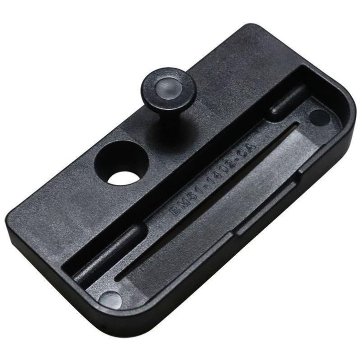 MOUNTING PLATE