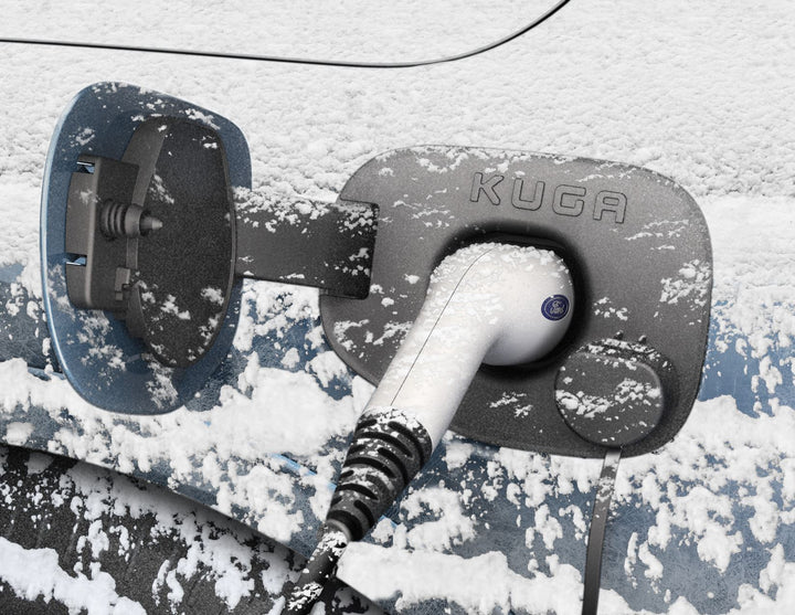 KUGA FROM 12/2019 CHARGING PORT WINTER COVER