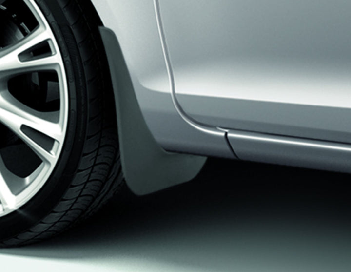 FIESTA MUD FLAPS WITH FITTING  11/2012