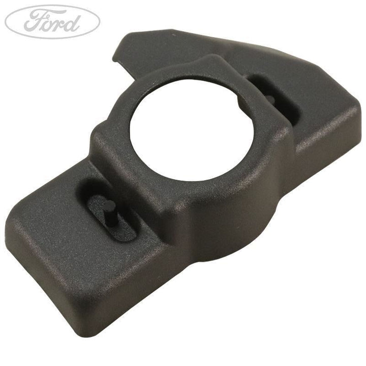 SEAT BACK LATCH COVER