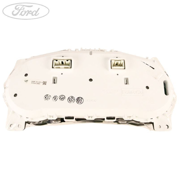 INSTRUMENT CLUSTER