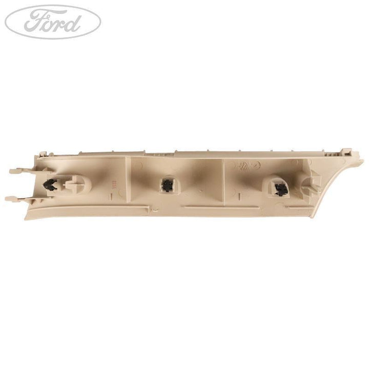 C PILLAR TRIM