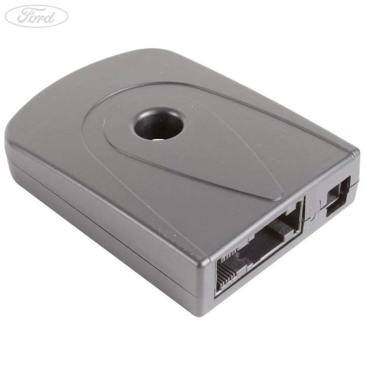 MOBILE PHONE MODULE + USB VOICE ACTIVATED SPANISH 2010-2014