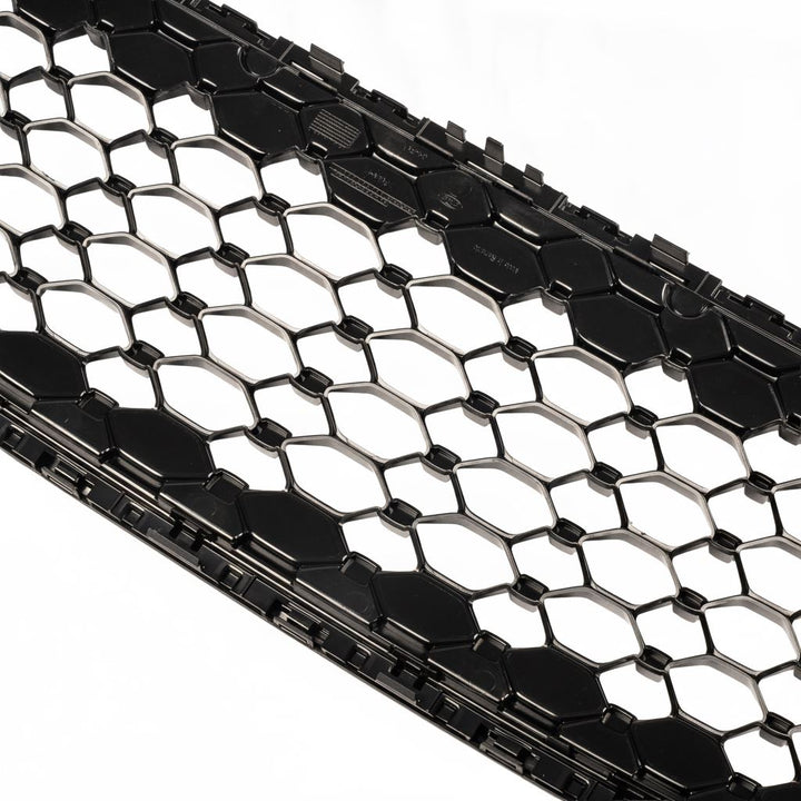Puma Upper Radiator Grille Dual Colour Bumper 2020-2024