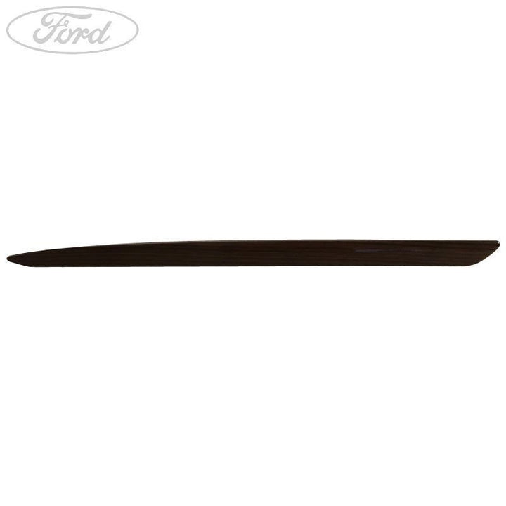 FRONT DOOR TRIM