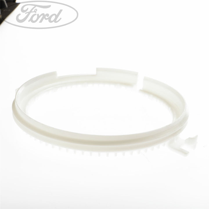 FUEL TANK RETAINING RING
