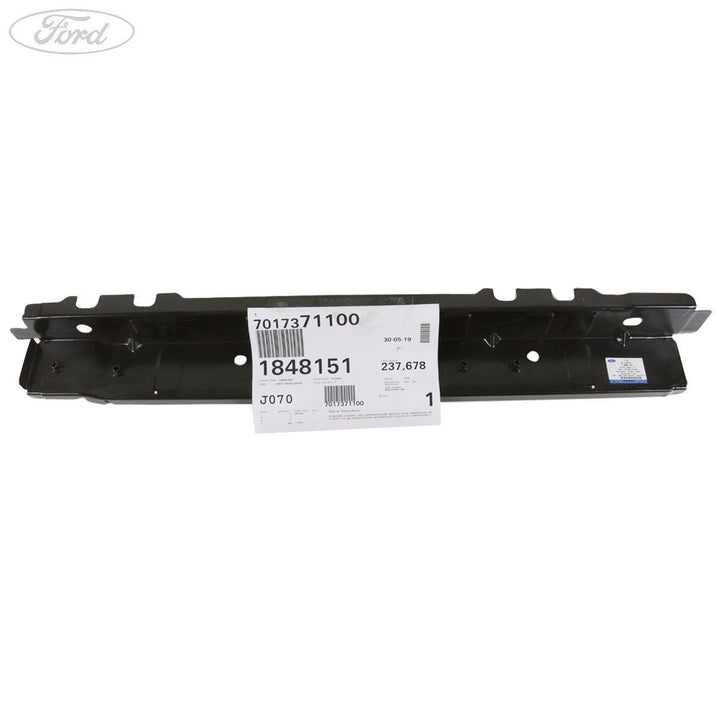 TRANSIT N/S SIDE STEP FINISHER PANEL ALL 4WD & RWD 14-
