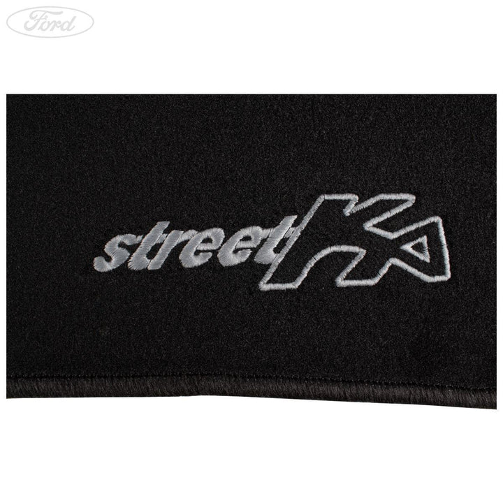 STREETKA FRONT CONTOURED FLOOR MATS SET VELOUR 2002-2005