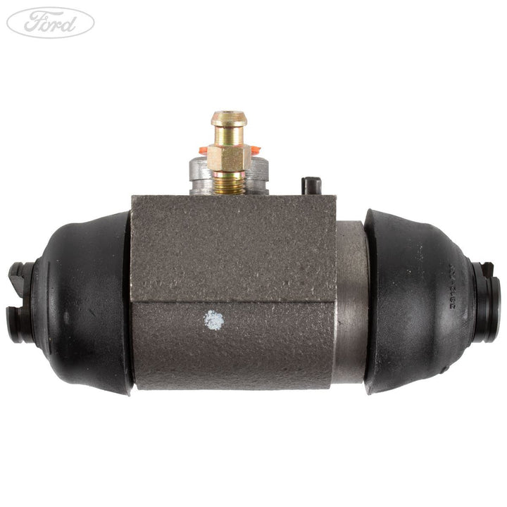 TRANSIT 130 REAR O/S OR N/S WHEEL BRAKE CYLINDER X1