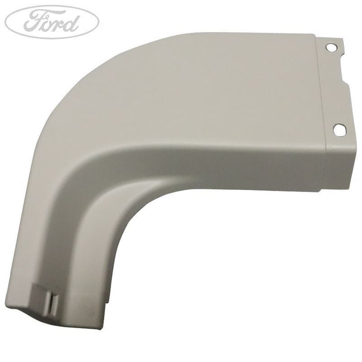 REAR WINDOW MOULDING