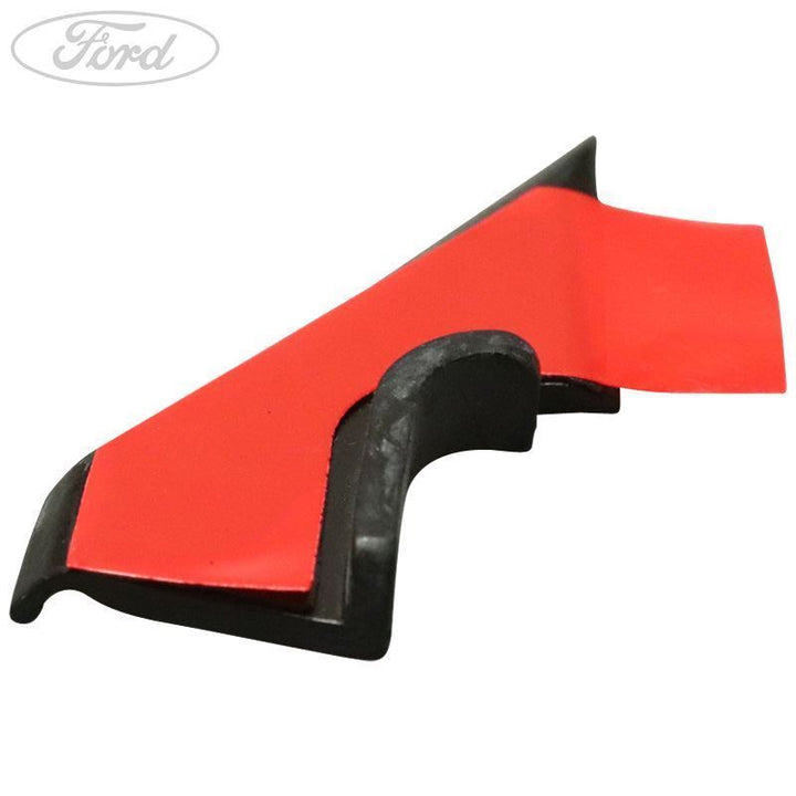 FOCUS REAR O/S TAILGATE BOOTLID GROMMET 5 DOOR 2014-
