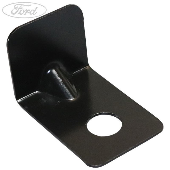 FENDER MOUNTING BRACKET