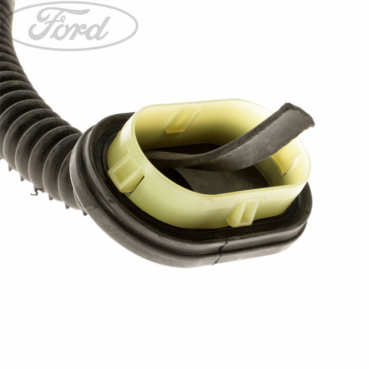 REAR WINDSCREEN WIPER GROMMET