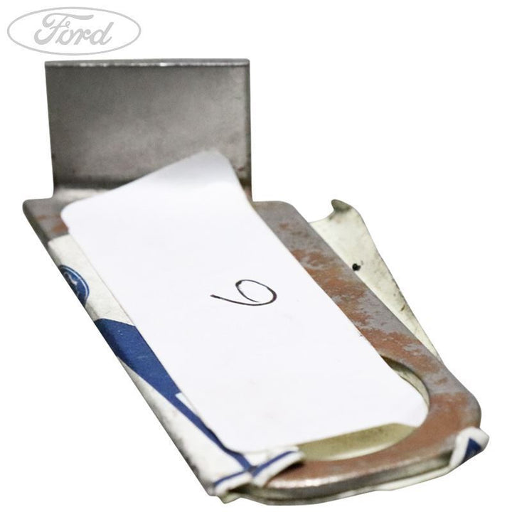 TRANSIT CONNECT FLOOR FUEL PIPE SUPPORT BRACKET 05/2002