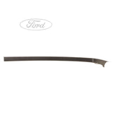 FOCUS O/S FRONT DOOR WINDOW SURROUND TRIM
