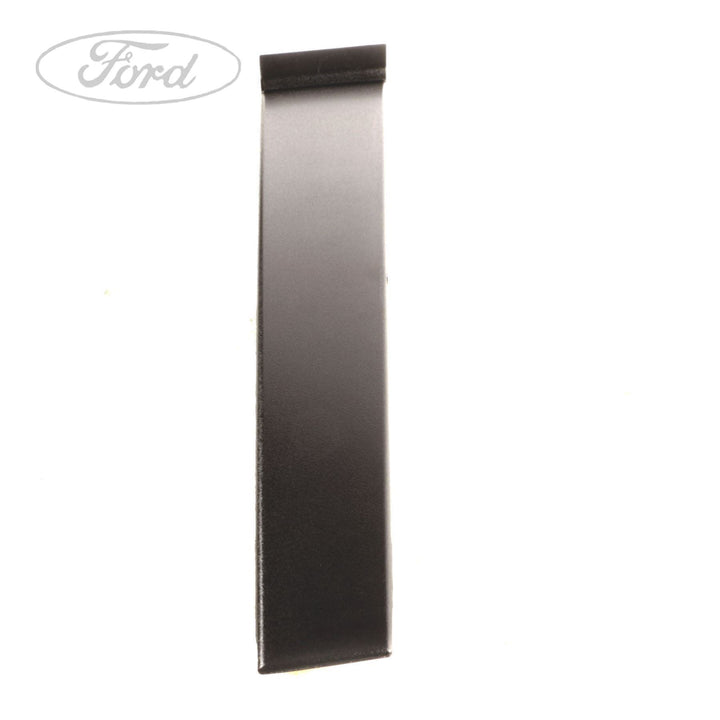FUSION N/S OUTSIDE DOOR MOULDING