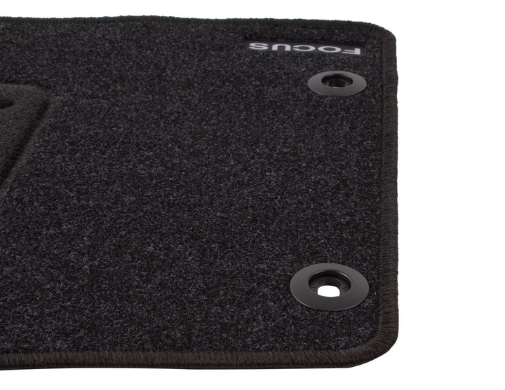 FOCUS FRONT & REAR CARPET CAR FLOOR MATS, BLACK WITH LOGO AND FITTING HOLES, 2004-2011