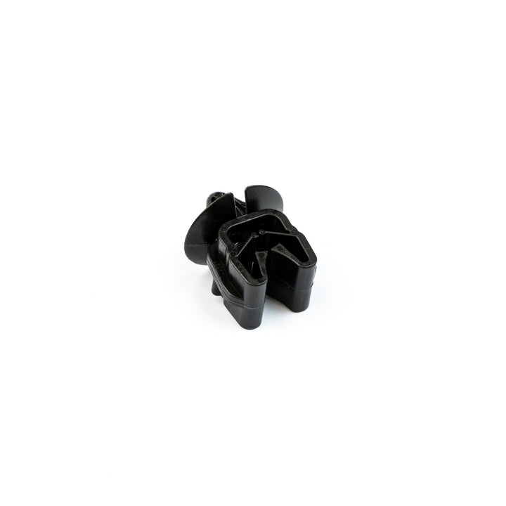 FIESTA FRONT BRAKE PIPE CLIP 2008-2012 X5