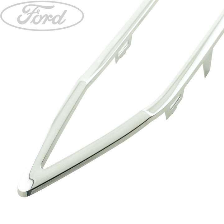 ECOSPORT FRONT BUMPER GRILLE UPPER SURROUND 2013-