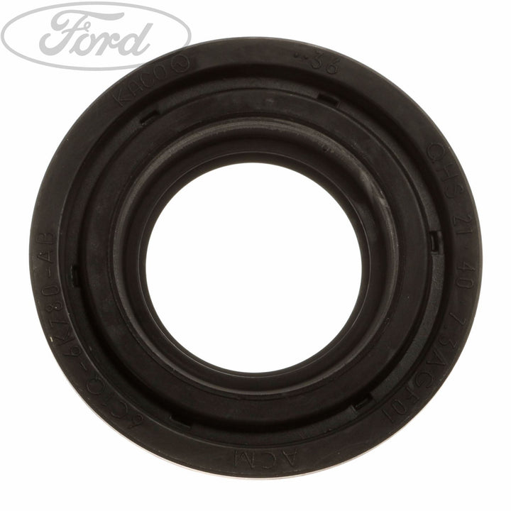 CYLINDER HEAD COVER RETAINER