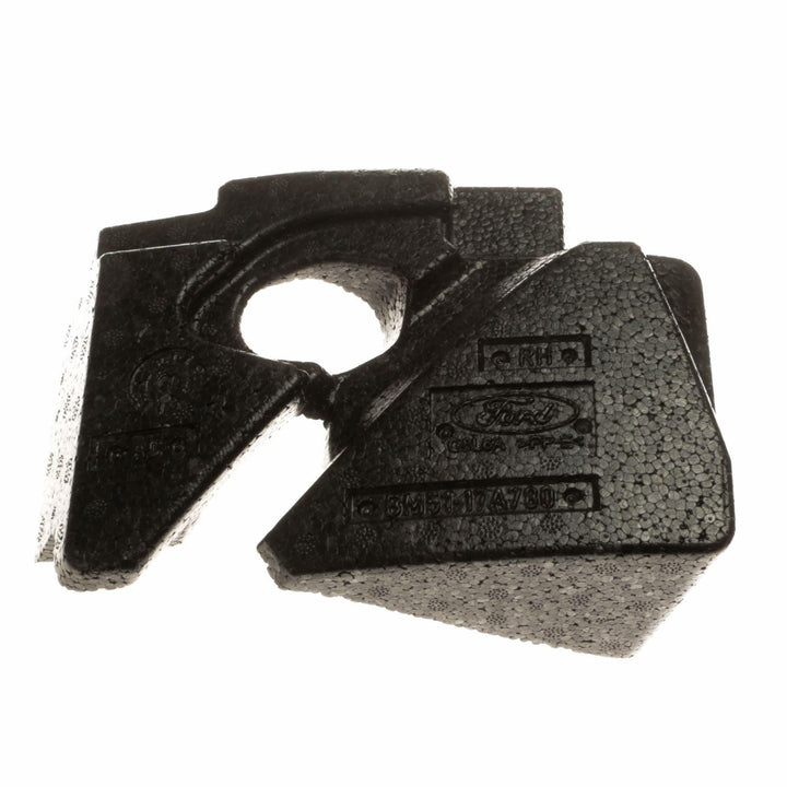 FOCUS O/S FRONT BUMPER FILLER PANEL TRIM