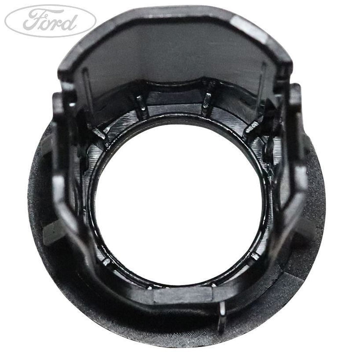RETAINER