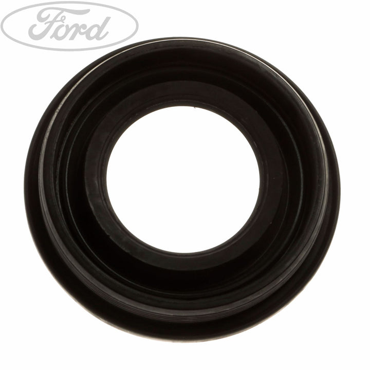 CYLINDER HEAD COVER RETAINER