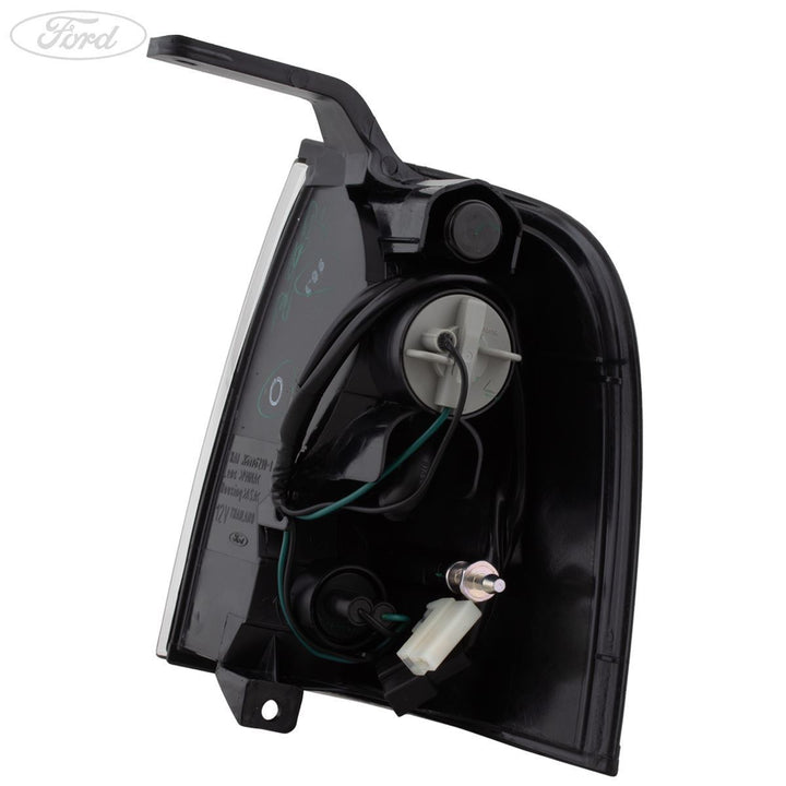 RANGER EVEREST ENDEAVOUR FRONT O/S FLASHER LAMP LIGHT 02-11