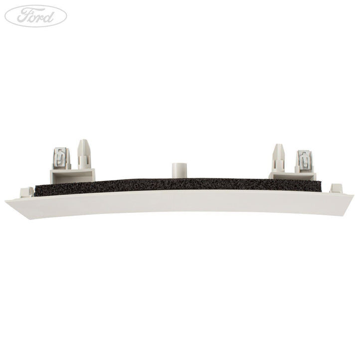 C PILLAR TRIM