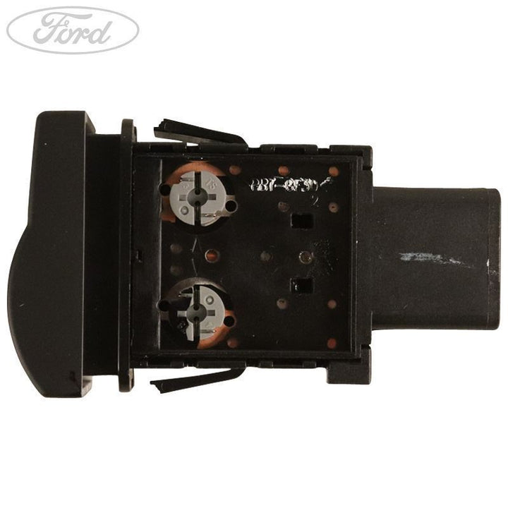 EVEREST AUXILIARY HEATER TOGGLE SWITCH WAGON 03/2009-