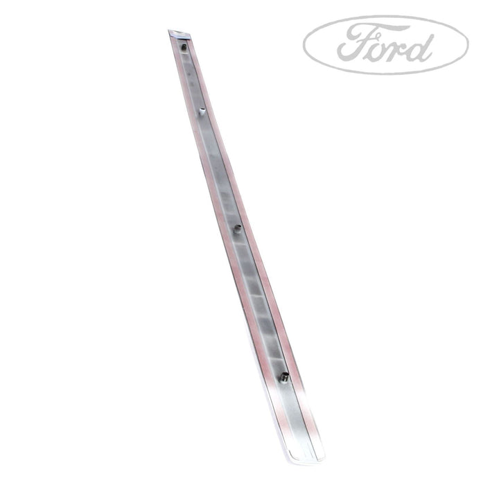 FOCUS O/S DOOR OUTSIDE BODY MOULDING