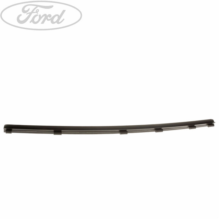 FOCUS FRONT BUMPER RADIATOR GRILLE SURROUND SEAL