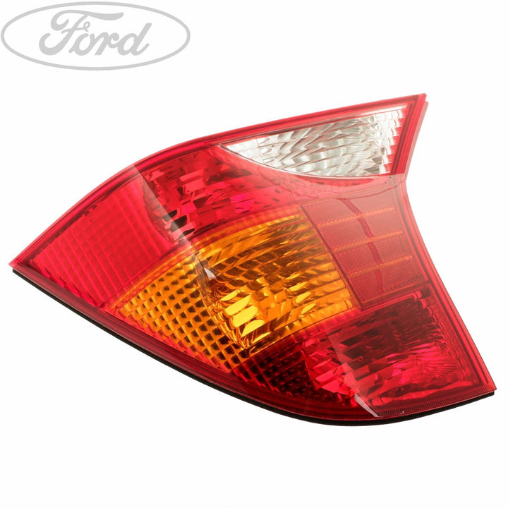 FOCUS MK1 REAR DRIVER SIDE TAIL LIGHT LAMP CLUSTER LESS BULBS 98-05