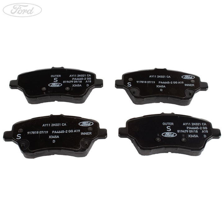 B-MAX TRANSIT COURIER FIESTA FRONT BRAKE PAD SET